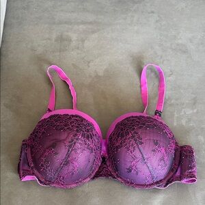 Torrid fuchsia lace push-up